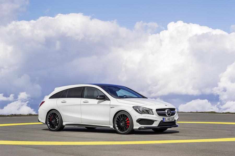  Mercedes-AMG CLA45 Shooting Brake 2015 года  (фото 11 из 32)